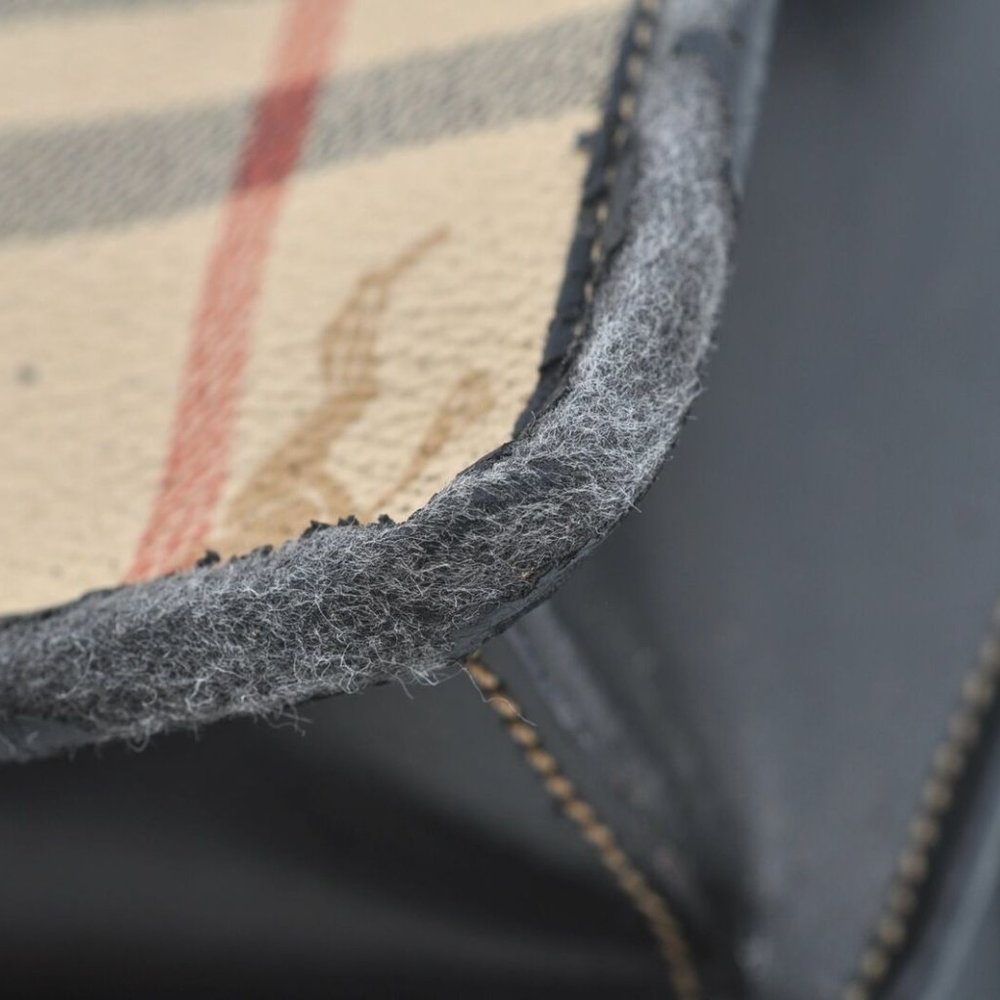 Authentic Burberrys Nova Check Shoulder Hand Bag - Picture 7 of 15